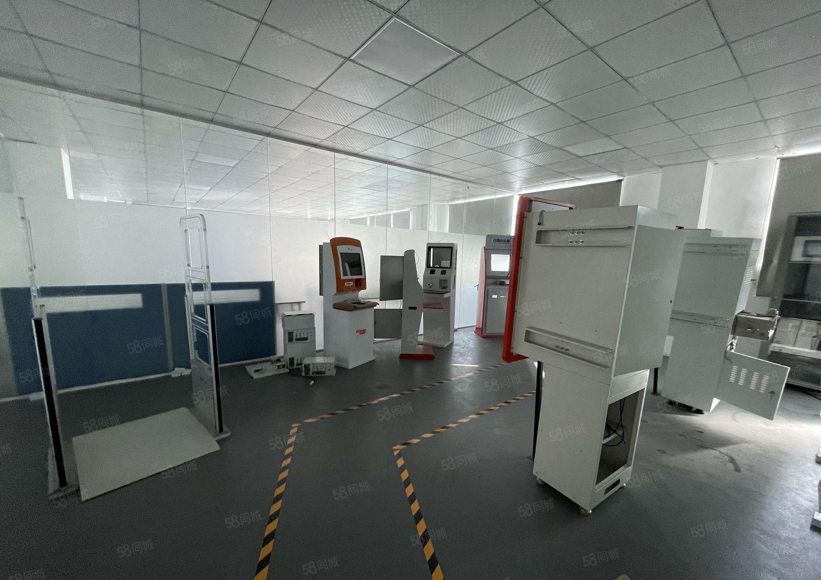 业主直租带装修！龙岗南联新出625平整层厂房出租现成水电