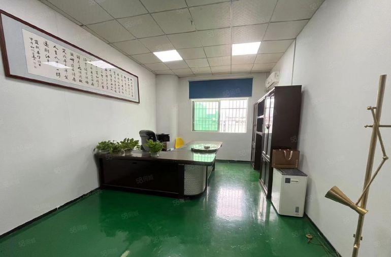 400平米龙岗中心城带装修二楼厂房出租有办公室有仓库