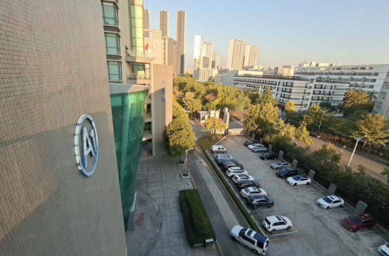 原房东直租龙岗高新园区楼上2000平精装修厂房办公出租可分租