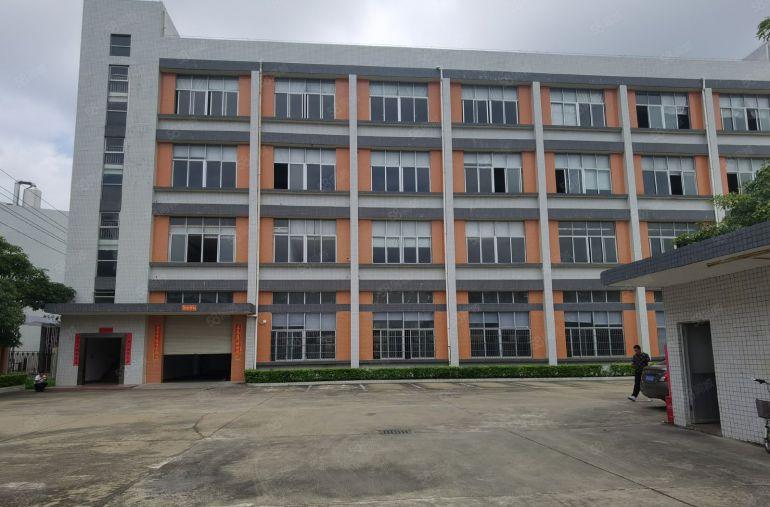 龙岗中心城新生工业区独院厂房2000平可分租可办环评易招工