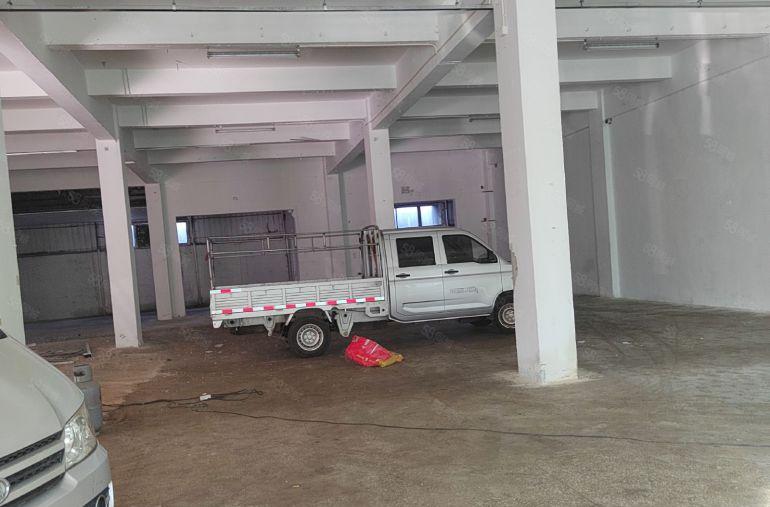 平湖华南城附近富民原房东一楼500平方厂房仓库出租