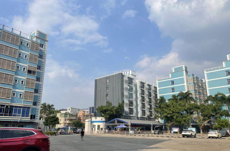 横岗六约地铁站楼上1000平方带精装修办公室厂房仓库出租