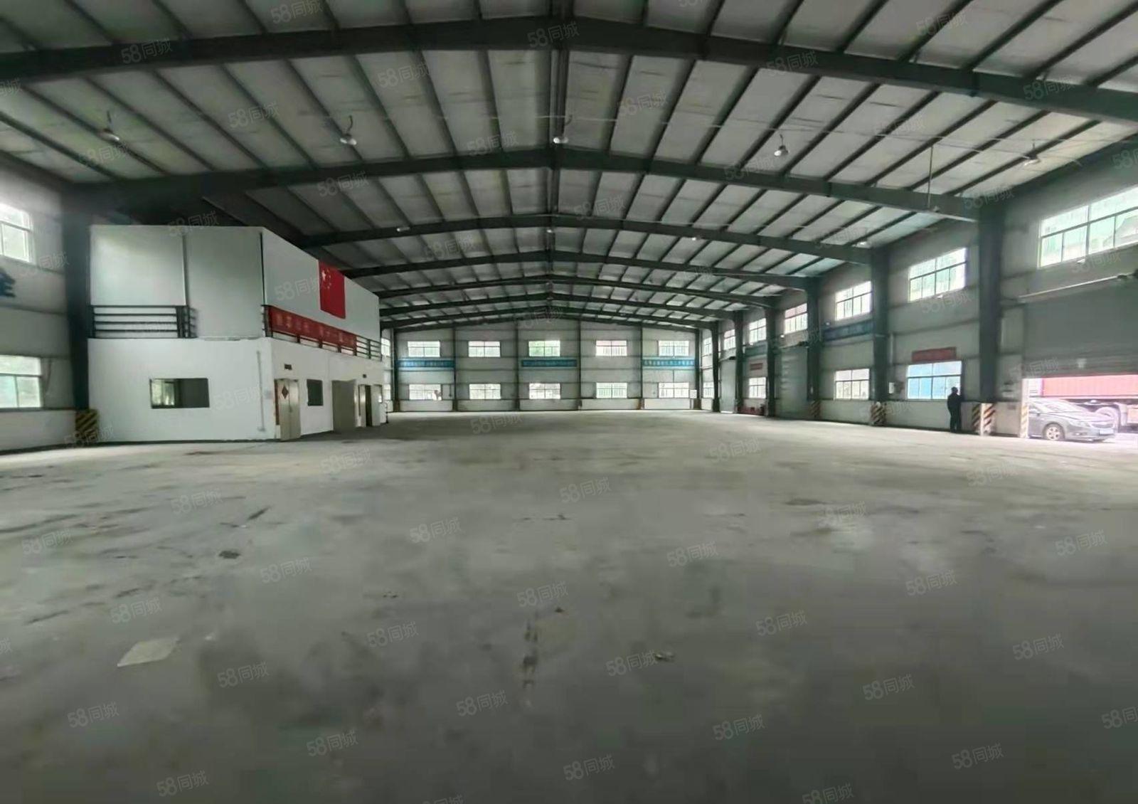 坂田主干道旁实际面积无公摊一楼2200平高8米空地大车位足