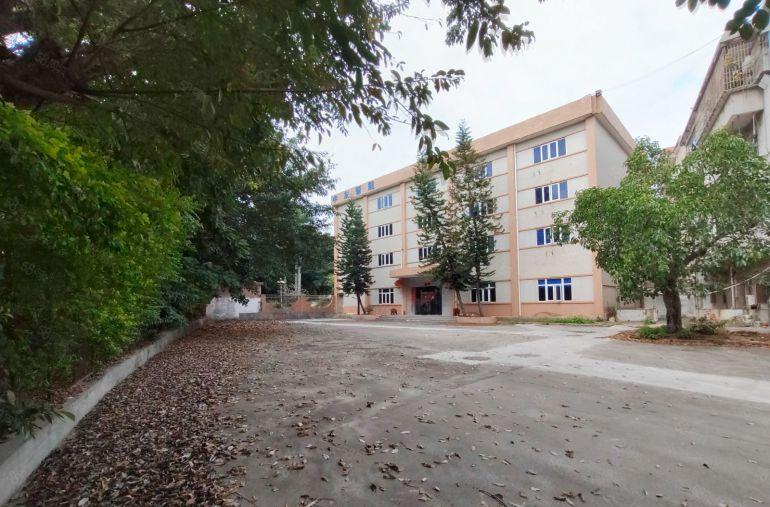 深汕路高速地铁口独门独院700平方厂房仓库分租带精装修办公室