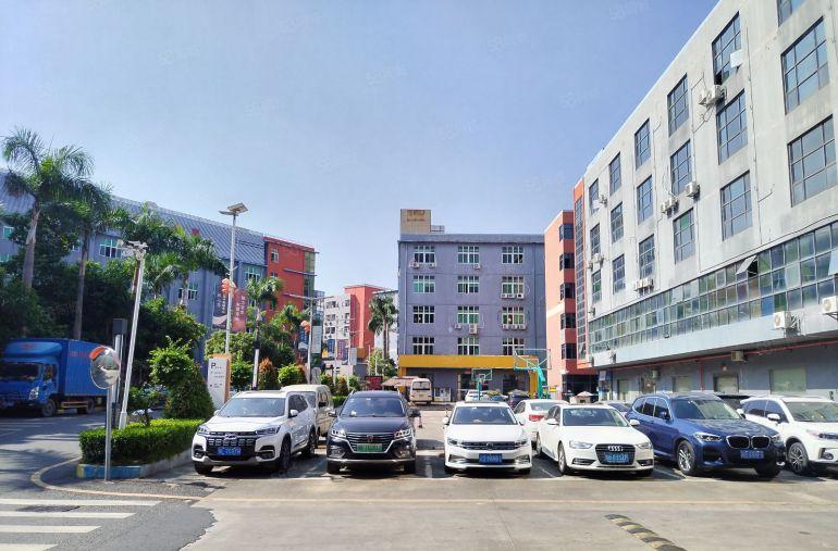 100平起龙岗地铁口电商园400平方精装办公研发仓库厂房出租