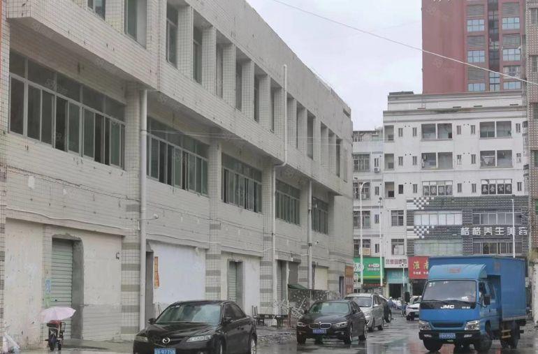 1个月改完龙岗地铁口产业园10元厂房出租100平至6000