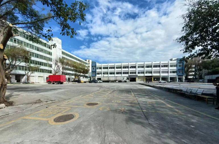 坂田五和原房东400平一楼带装修仓库办公一体低价出租