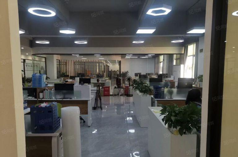 龙岗南联原房东红本独院4800平仓库厂房出租 200平起分租