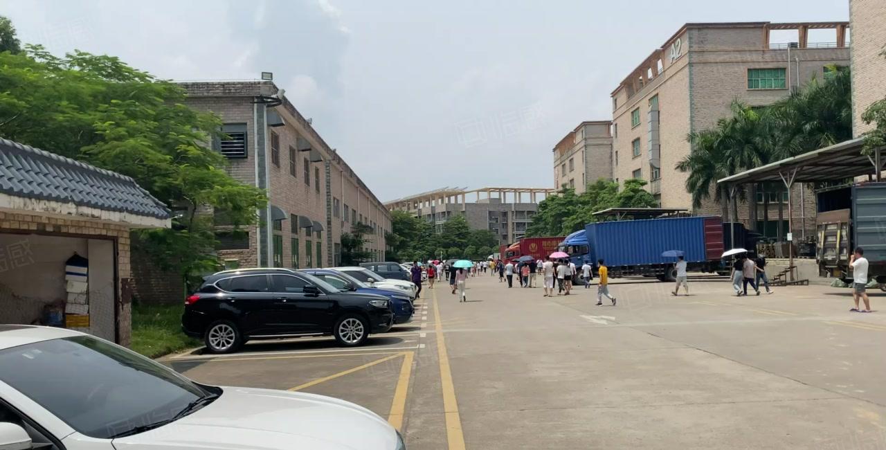 横岗西坑独门独院17200平厂房出租可分成两个独院交通便利