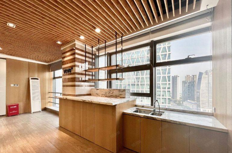 坂田杨美地铁口50平起228平红本电商园精装办公室直播间出租