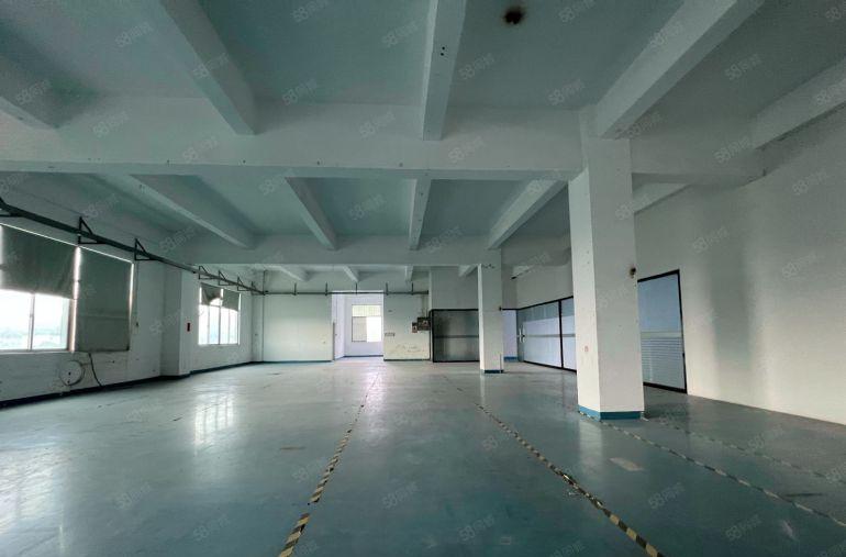 龙岗爱联楼上原房东厂房1450平仓库出租带装修无尘车间可分租