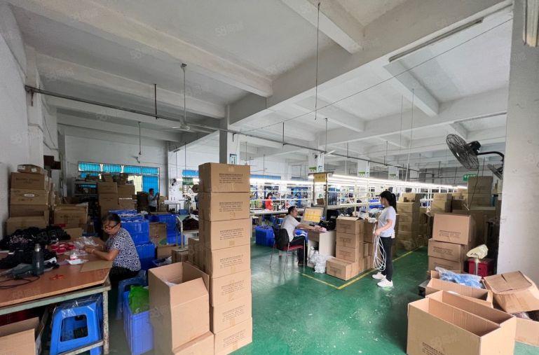 18块！横岗6000平独院厂房出租公摊小带装修可办环评