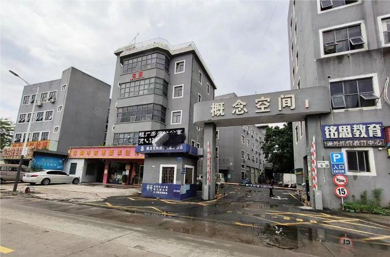 龙岗一楼厂房丨独门独院厂房丨648平方丨层高5.5米丨空地大