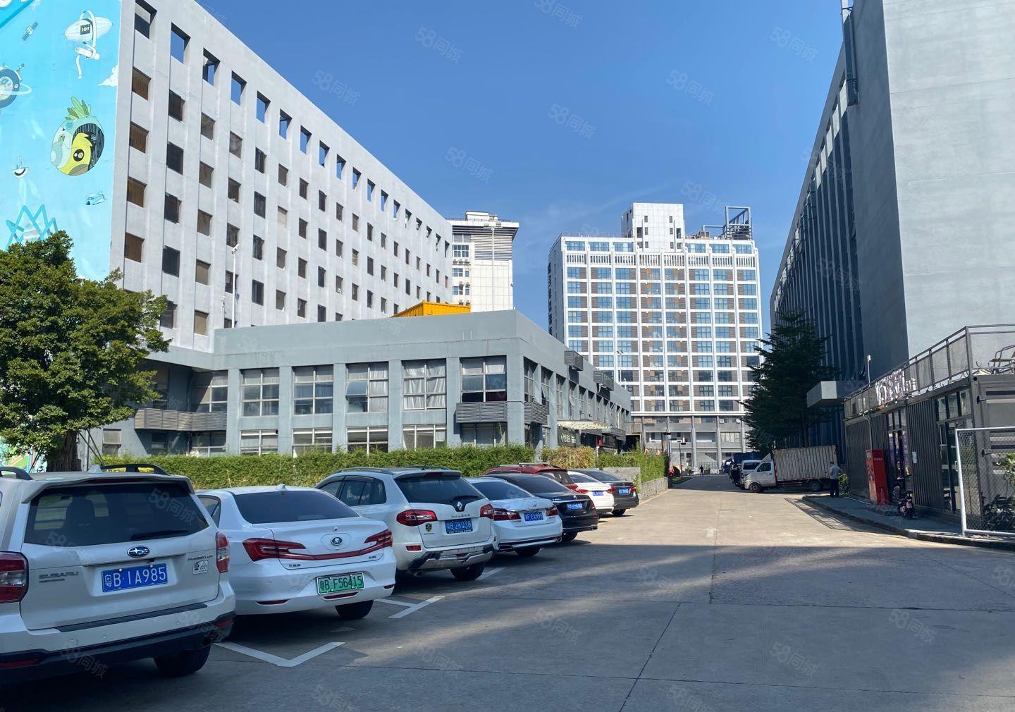 坂田岗头1000平厂房仓库出租可分租一半有简单装修地铁站