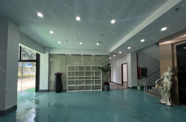 龙岗地铁口带精装修办公研发厂房5000平方出租500平起分租