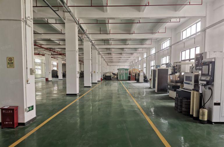 宝龙南约地铁口原房东红本厂房1楼1000平方带装修大小可分租