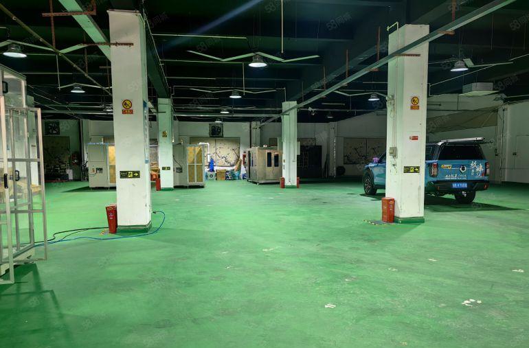 吉祥地铁口附近电商园一楼1000平方精装修办公室厂房大小可分