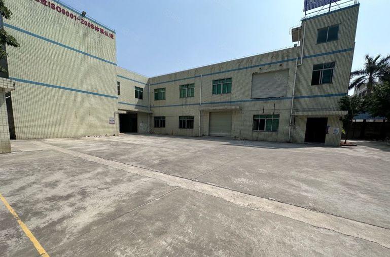 平湖新木工业区2700平独门独院厂房仓库出租分租带装修可环评