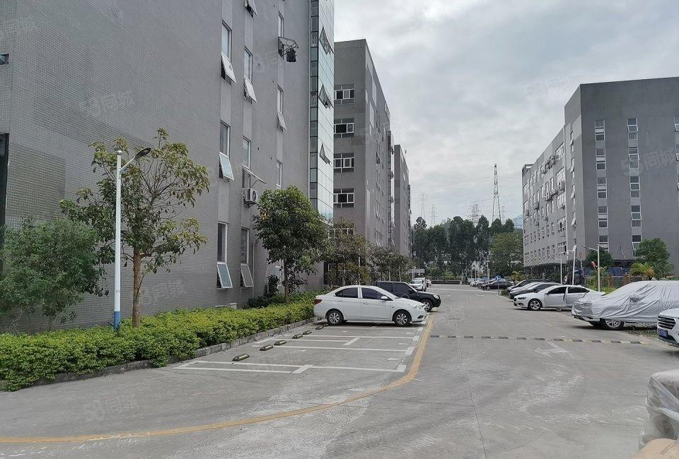 龙岗南联第六工业区精装修1800平厂房出租报价25元可分租