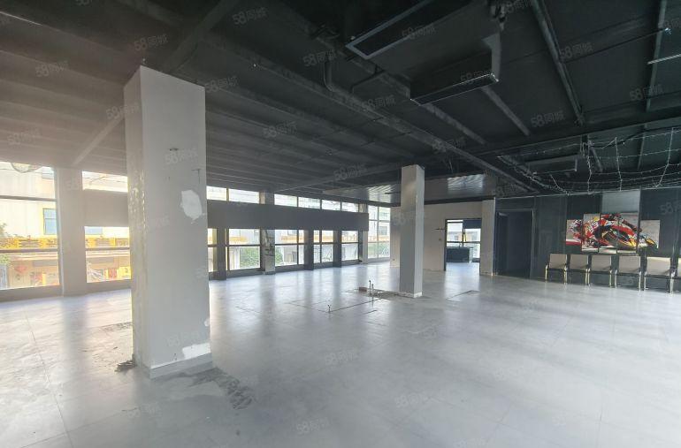 龙岗金地龙城中央旁边2楼独栋厂房办公棋牌室台球室500平出租