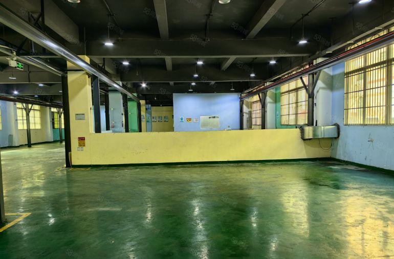 南联工业园区原房东红本1楼1000平方带装修水电齐大小可分租