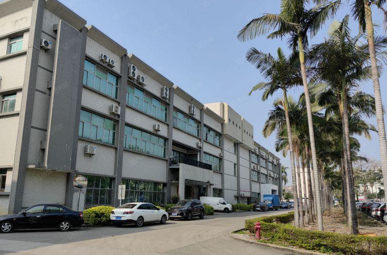 宝龙工业园区地铁口原房东红本厂房2楼500平方带装修大小可分