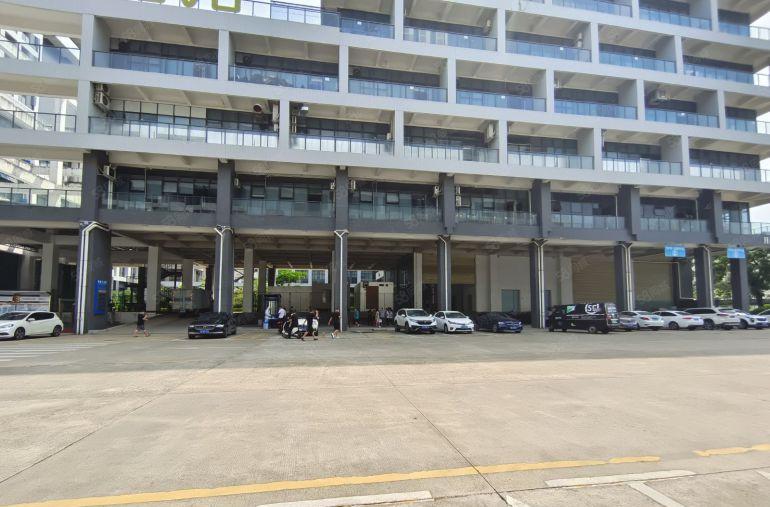 配送仓库龙岗中心城1楼500平方厂房仓库出租空地大好进车