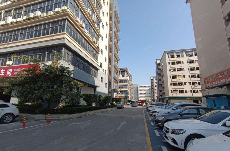 南联大型工业园楼上整层2000平厂房出租带卸货平台可分租