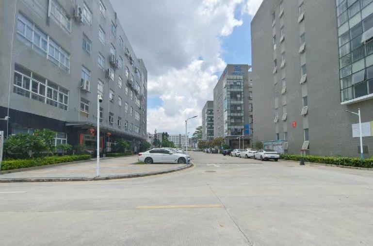 爱联地铁口楼上500平现成装修办公室仓库厂房低价出租