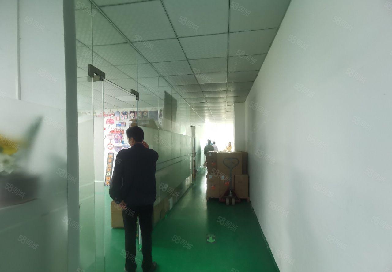 龙岗中心城爱联地铁站二楼精装修厂房450平方出租