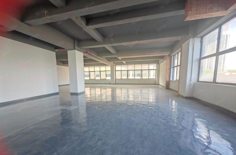 龙岗龙东地铁口工业园全新精装商务办公室出租200平起