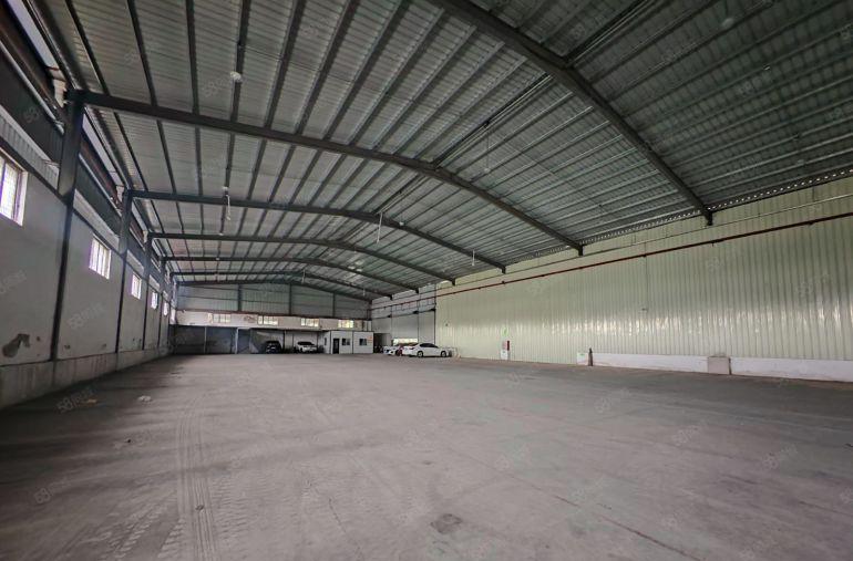 龙岗同乐地铁口厂房出租钢构滴水10米空地超大卸货平台适合物流