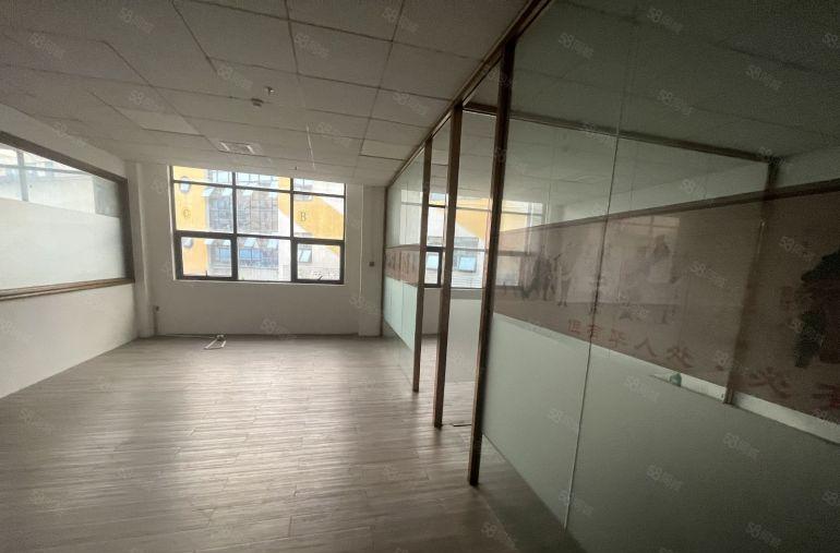 龙岗中心城电商园3000平带现成装修仓库厂房出租