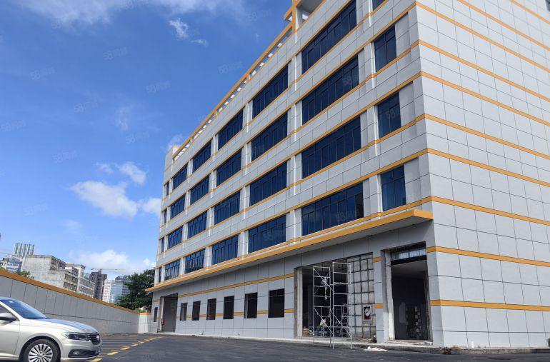 龙岗宝龙地铁站村委独门独院8000平精装办公厂房仓库出租