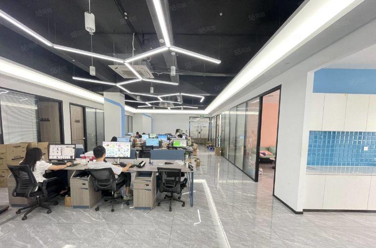 25元起坂田地铁口楼上300平精装修厂房出租仓库出租大小分租