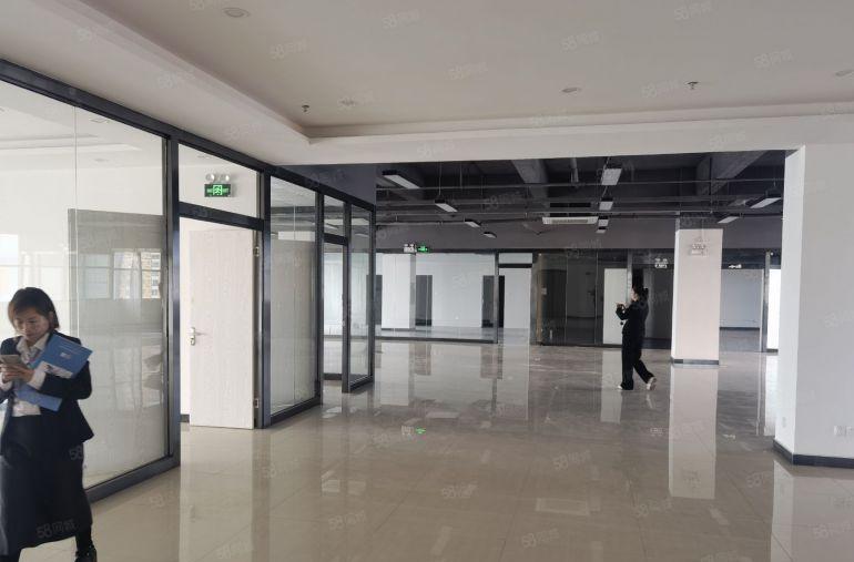 18元平湖华南城地铁口3000平厂房出租可办公仓库小面积分租