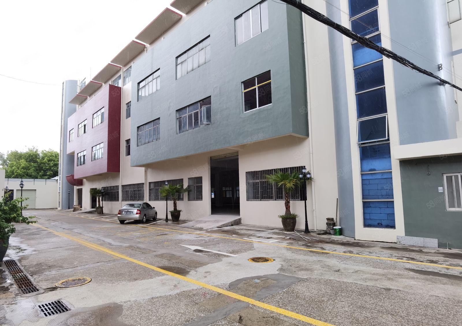 龙岗爱联新出独院5000平厂房仓库低价出租高速口原房东带装修