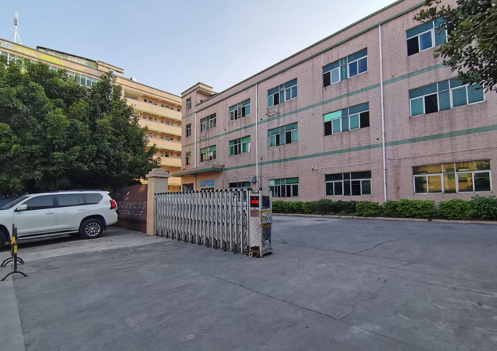 坂田岗头地铁口150平260平500平，大小户型可做电商仓库