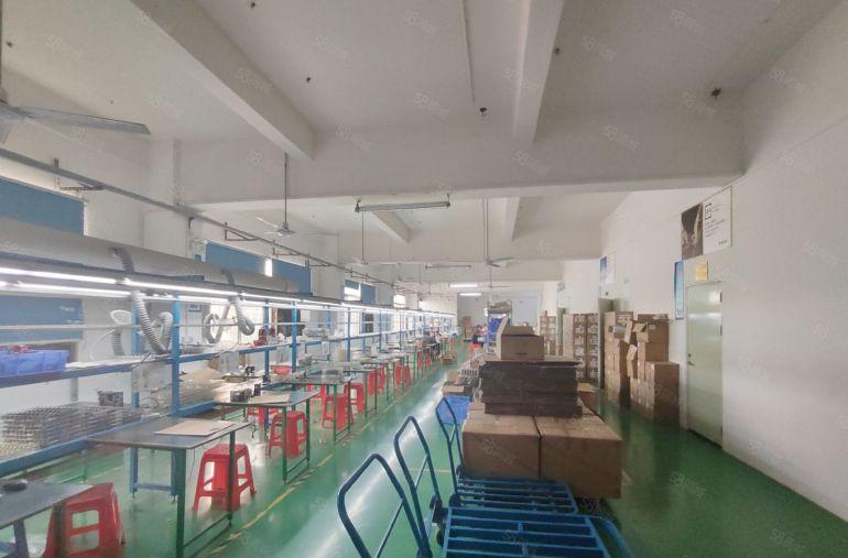 龙岗六约工业园二楼厂房800平方出租大小可分租形象好易招工