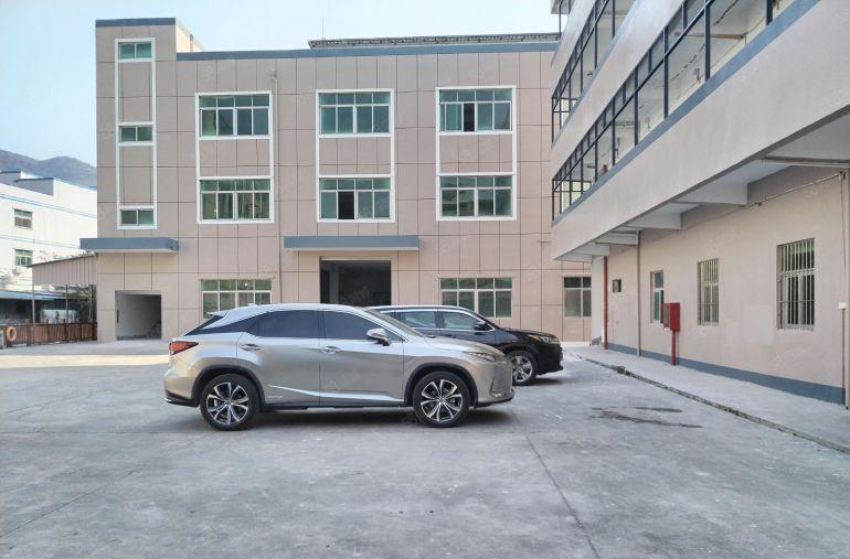 500平起租横岗坳背地铁站附近2400平独门独院仓库厂房出租