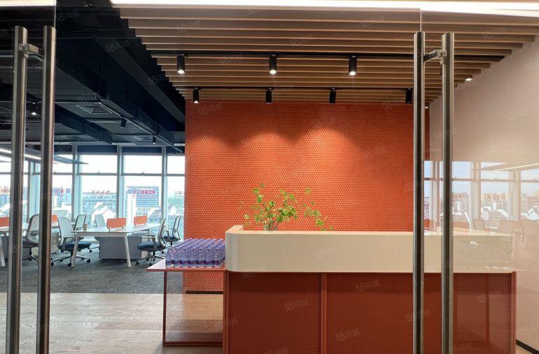 享政府补贴全新工业上楼厂房总体量2万平米，大小可分精装交付。