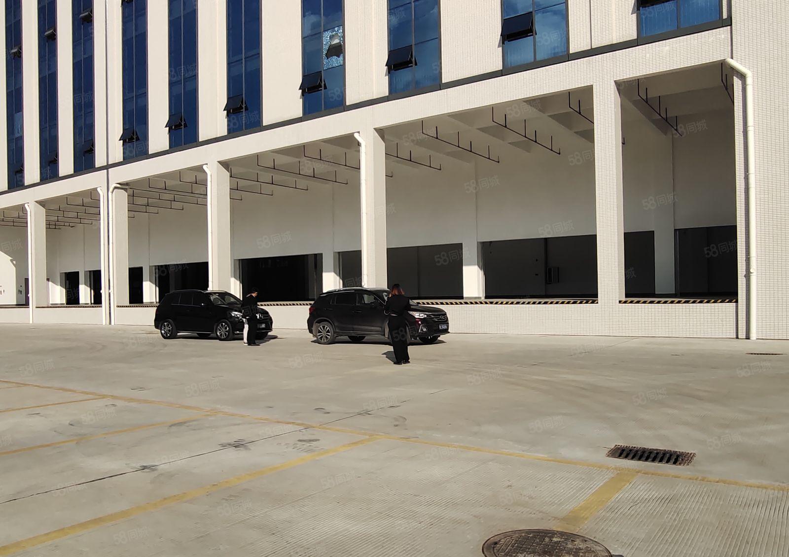 龙岗爱联地铁口创意园区8000平方厂房仓库出租1000平起分