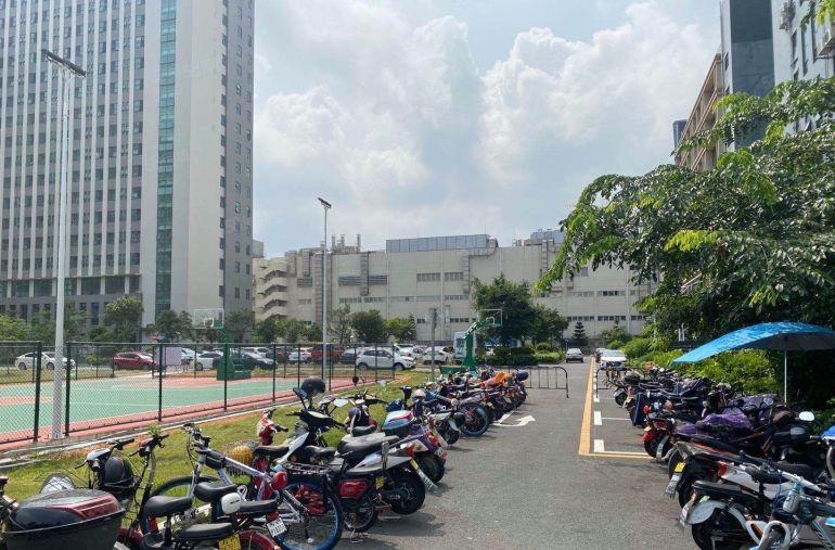 特价18租横岗原房东精装厂房600平现成水电电梯口可拎包入住