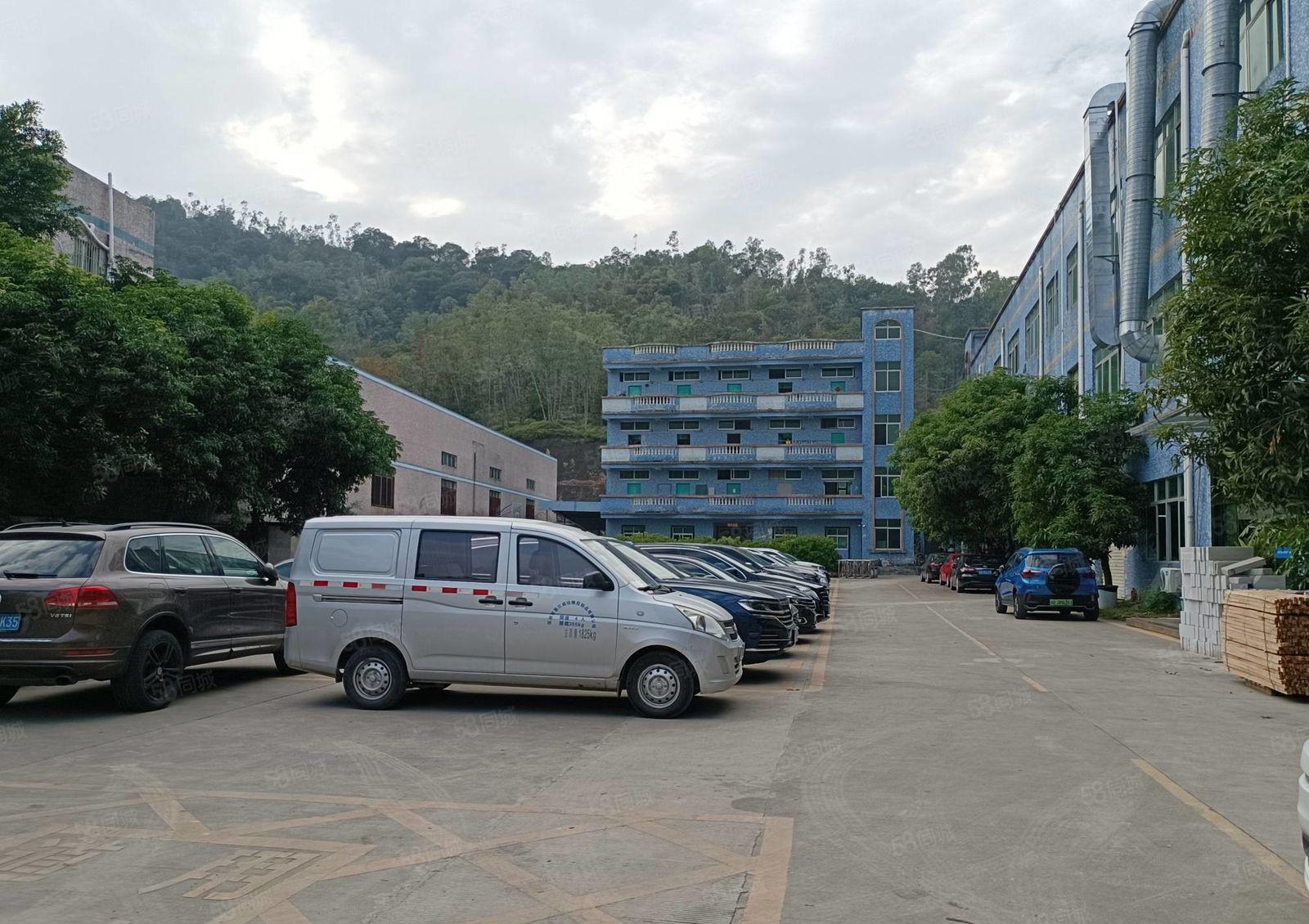 龙岗新出独门独院厂房出租6000平，大小面积分租原房东空地大