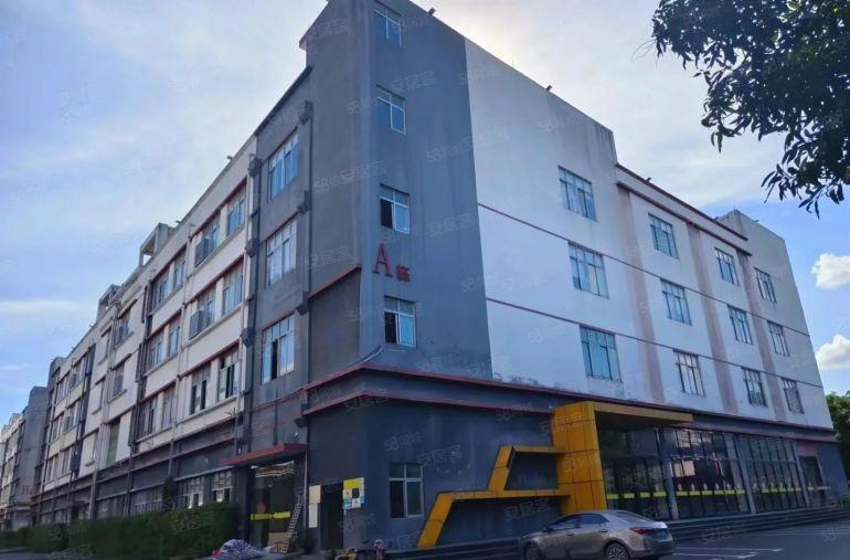 深圳龙岗业园楼上2000平急租