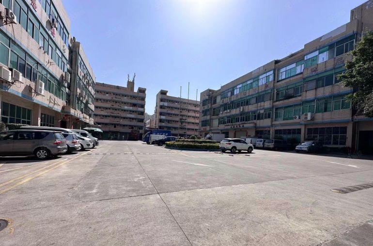 平湖独门独院厂房7100平出租原业主无公摊