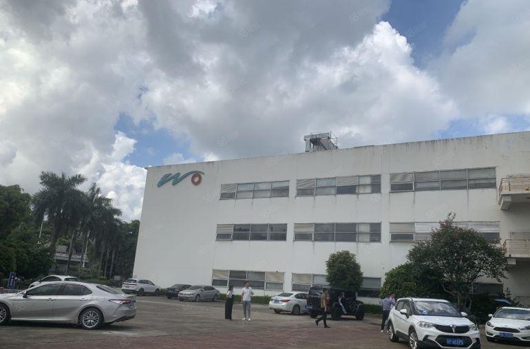 横岗新出一楼2300平厂房仓库出租带卸货平台可做物流仓库配送