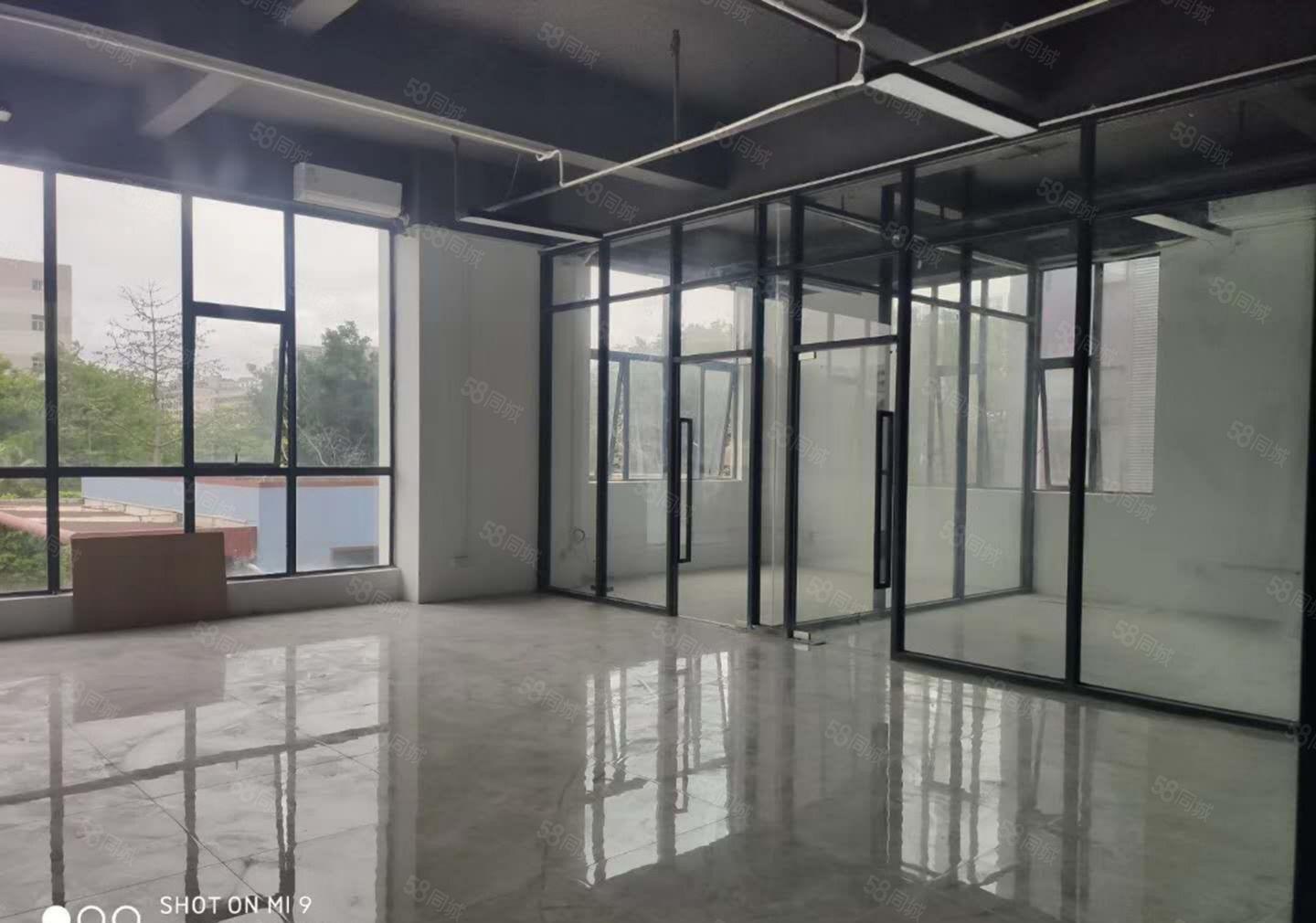 原房东！坂田5仟平独栋，带装修可分租，办公厂房仓库低价出租