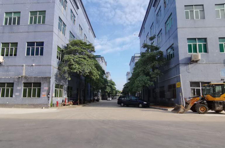 横岗大型工业区楼上450平米招租