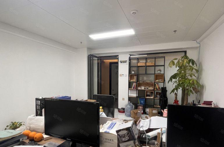 龙岗区宝龙地铁站附近6楼500平精装修电商仓库办公室低价出租